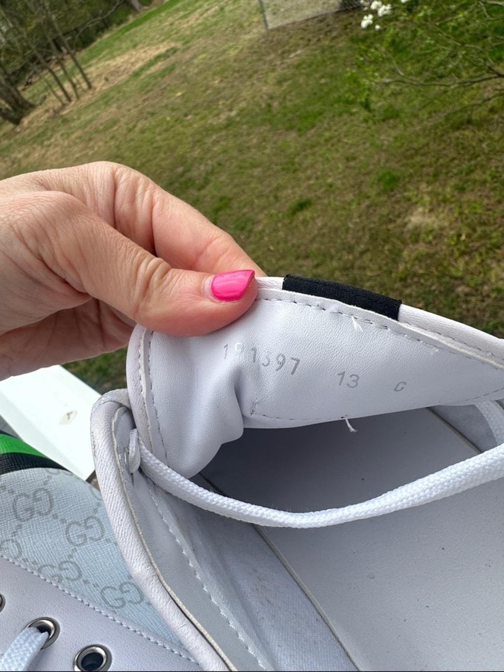 Gucci Monogram Sneakers 191397 - Picture 11 of 16